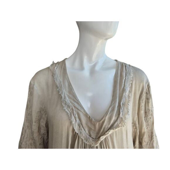 H Trend ITALY 100% Silk Taupe Embroidered Bell Sleeves BOHO CHIC Top - Picture 2 of 8